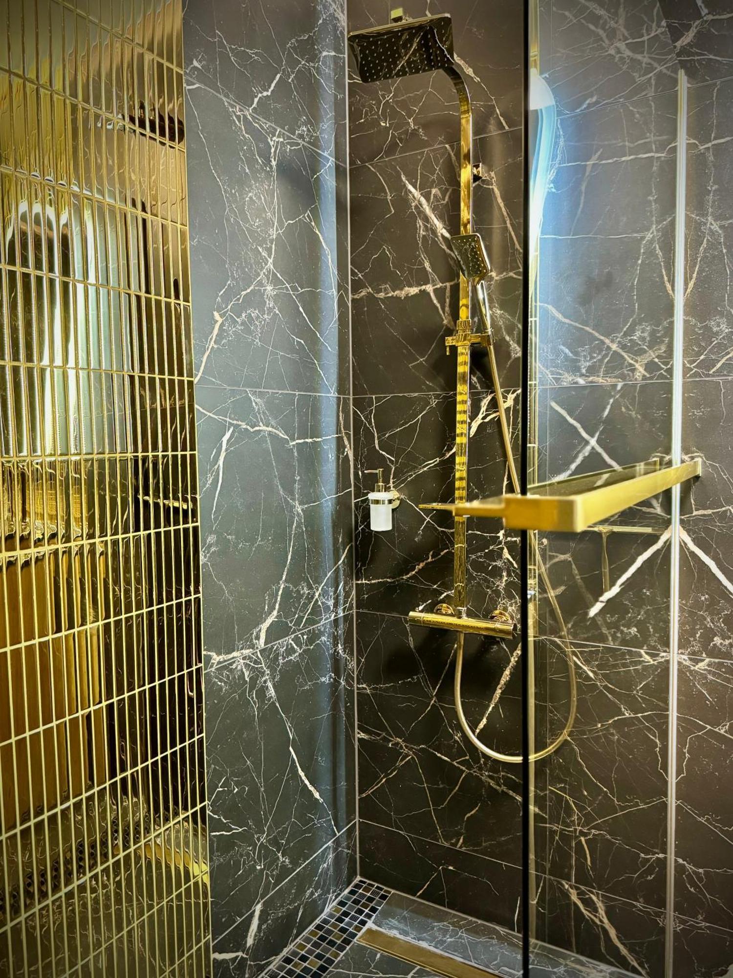 Golden Park Aparthotel Stettin Exterior foto