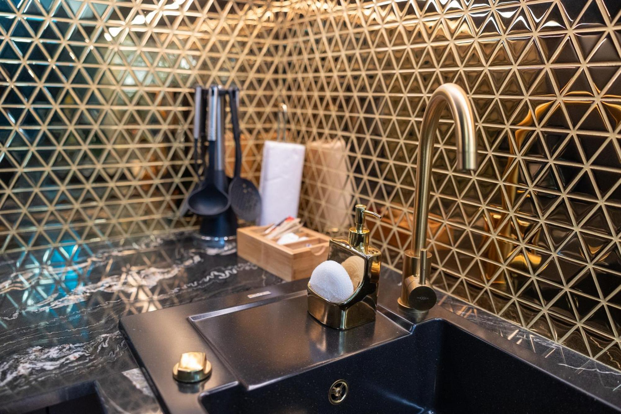 Golden Park Aparthotel Stettin Exterior foto
